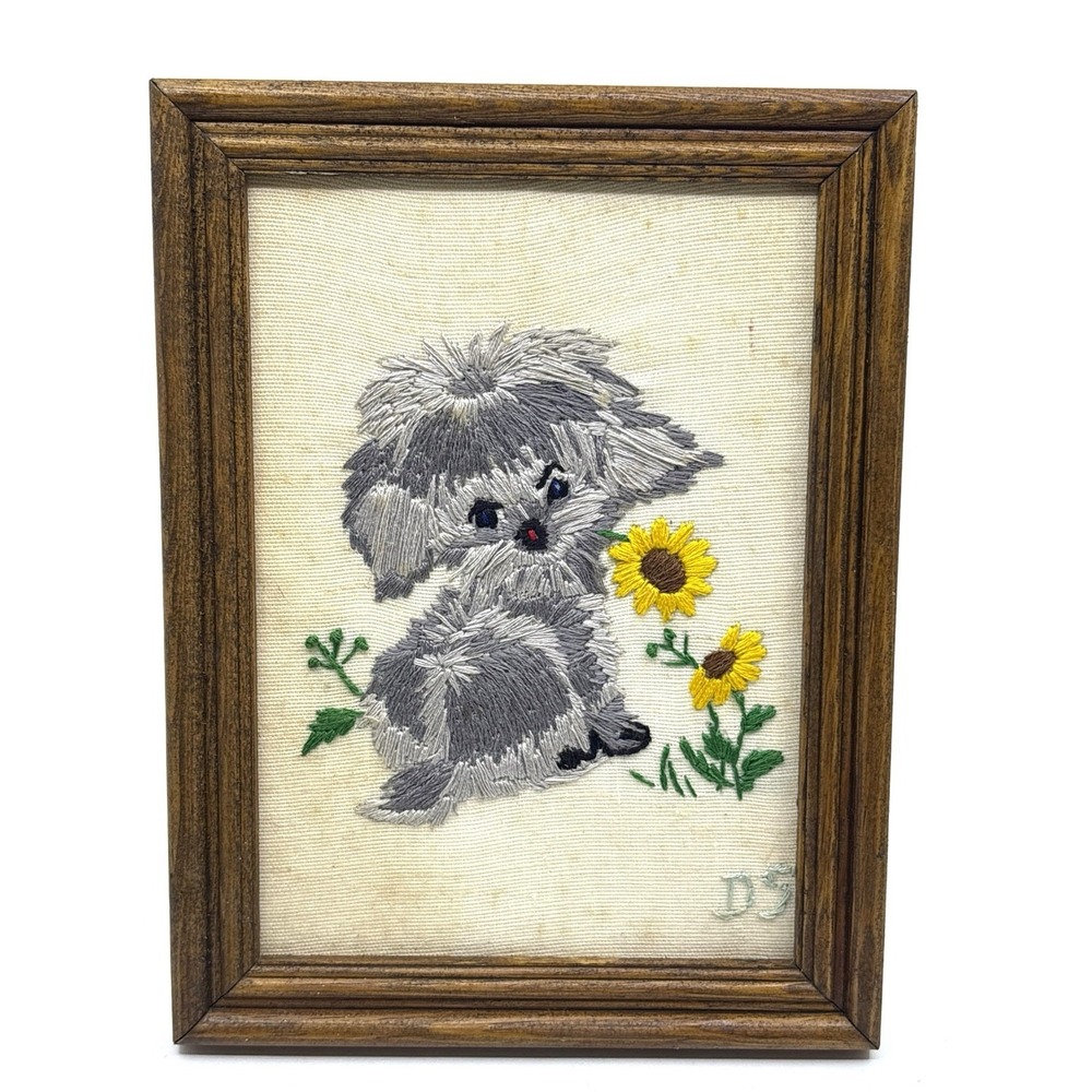 Vtg Dog Poodle Crewel Artwork Framed